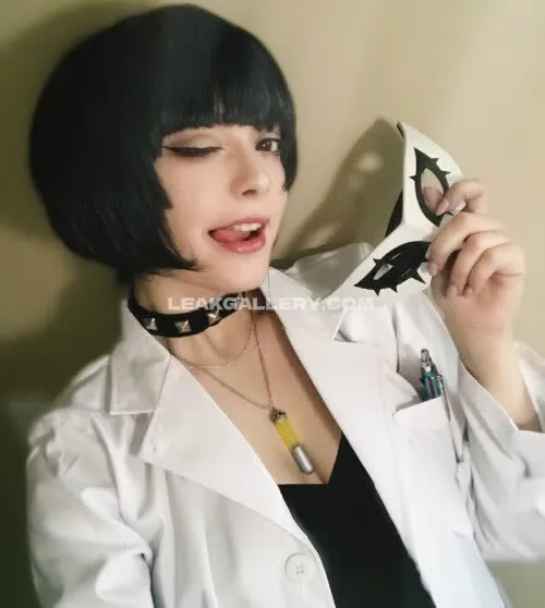 Onisuna Lab Coat Tease OnlyFans Photo Leaked
