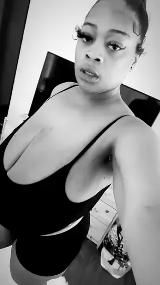 Onlygoddessdior Deep V Bodysuit Tease OnlyFans Video Leaked
