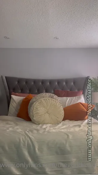 Onlygoddessdior Lace Bodysuit Boobs OnlyFans Video Leaked
