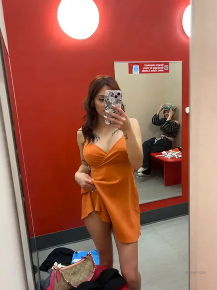 Onlykarli Orange Dress Tease OnlyFans Video Leaked