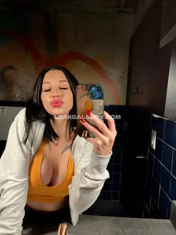 onlykarli