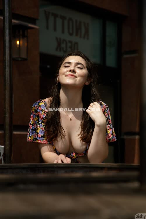 Ophelia_h_flowers Exclusive Leaked Nude OnlyFans #14503173