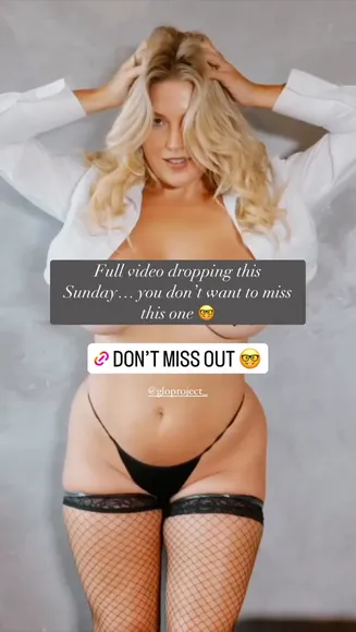 Paigepilgs Fishnet Stockings Tease OnlyFans Video Leaked