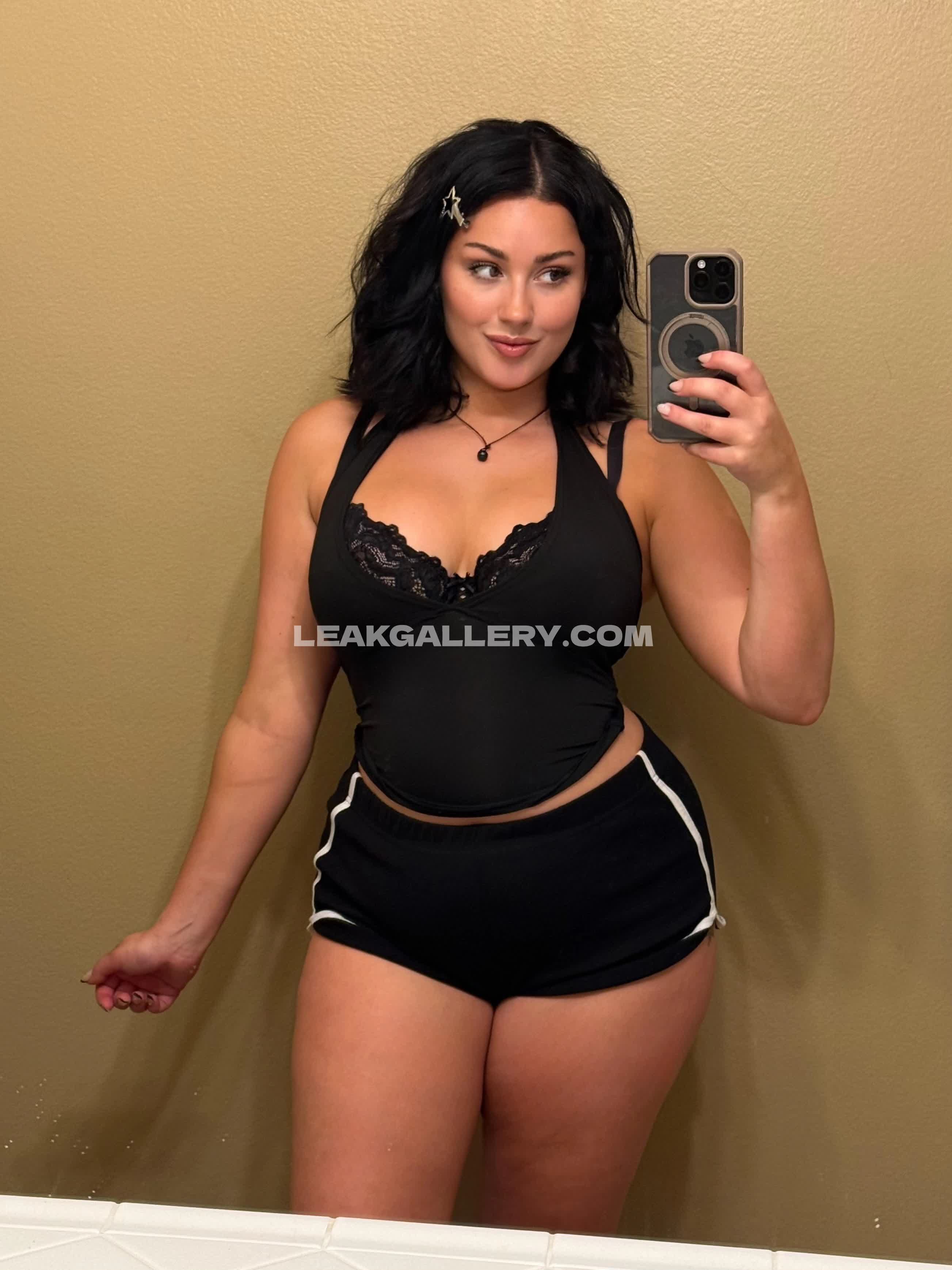 Palmbeee Exclusive Leaked Nude OnlyFans #13306959