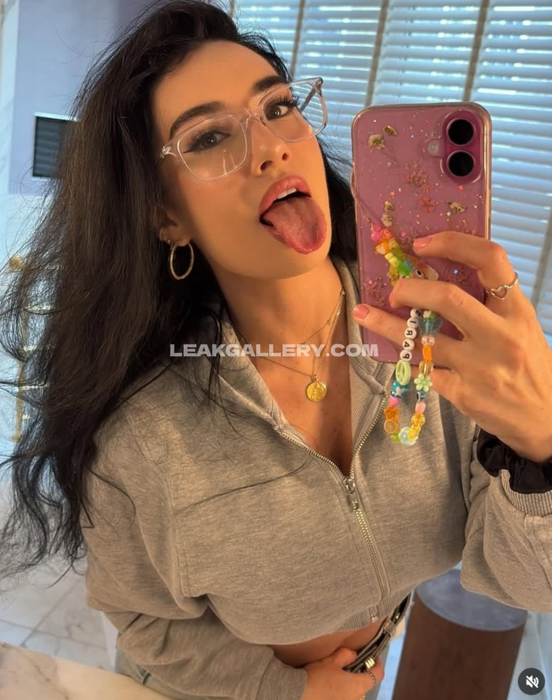 Parisdylan550 Exklusiv geleakte Nacktbilder von OnlyFans #12433495