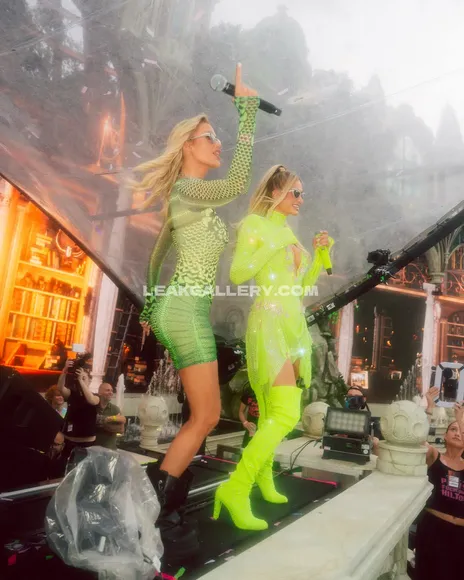 parishilton