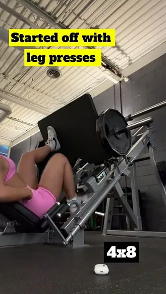 Pariya Pink Shorts Leg Press OnlyFans Video Leaked