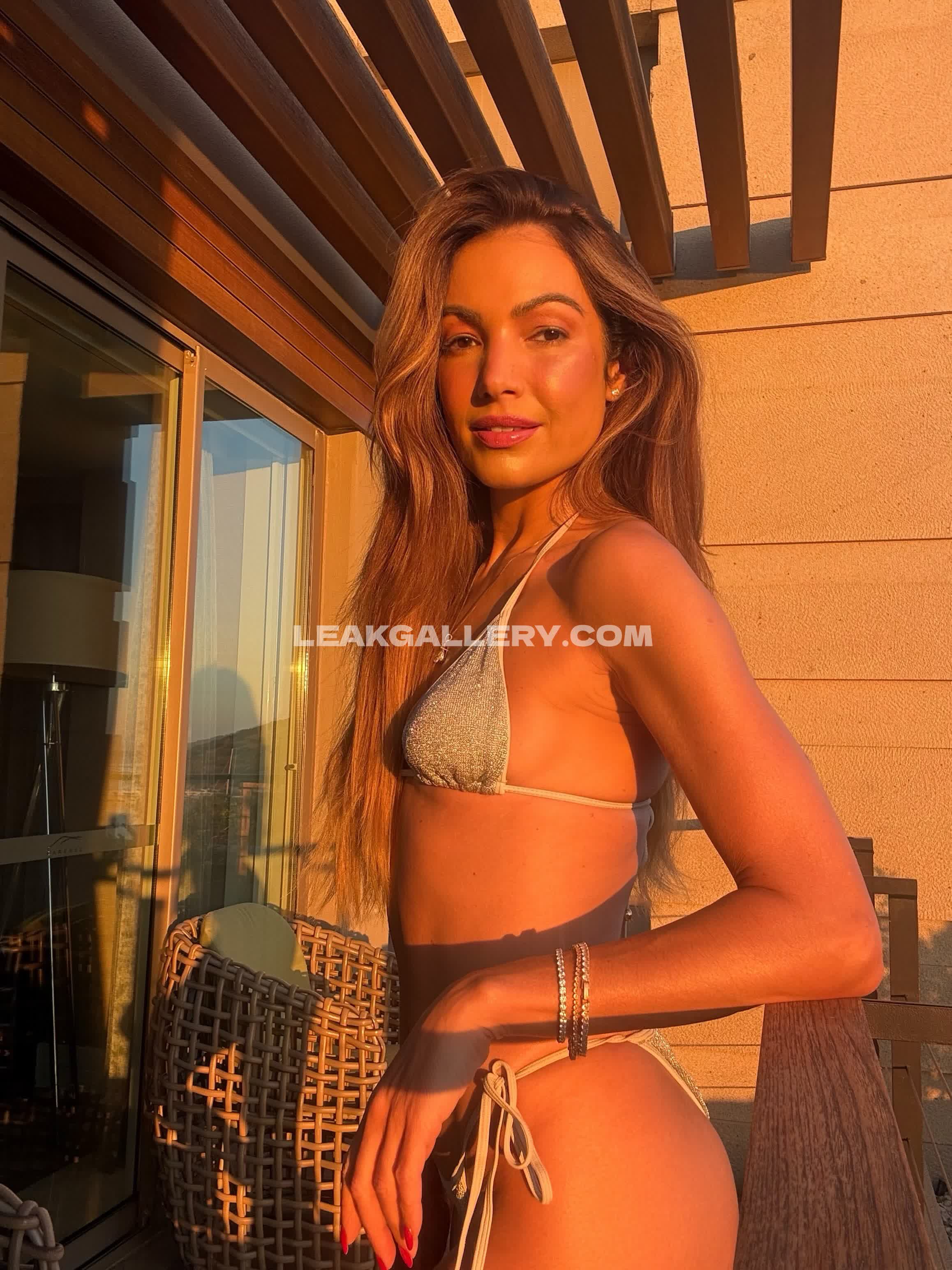 Patriciapoeta Exclusive Leaked Nude OnlyFans #13484596