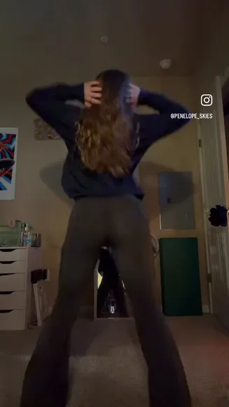 Penelope_do Casual Dance Moves OnlyFans Video Leaked