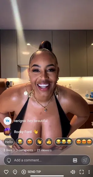 Persephanii Black Halter Top Tease OnlyFans Video Leaked