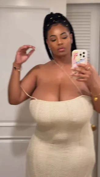 Persephanii Strapless Knit Dress Tease OnlyFans Video Leaked