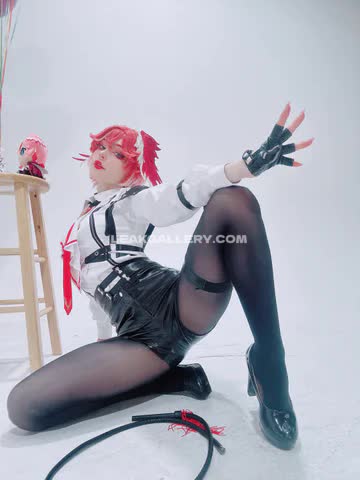 Petulkaa Leather Shorts Leg Spread OnlyFans Photo Leaked
