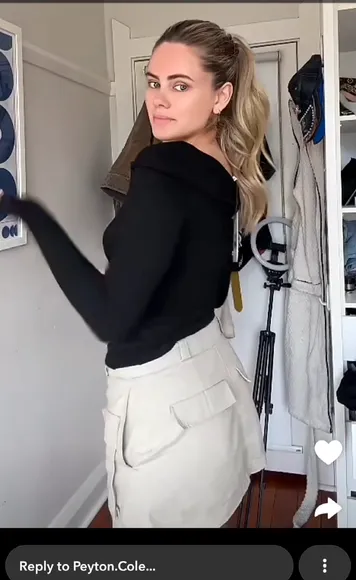 Peytoncolee Off-Shoulder Top Tease OnlyFans Video Leaked