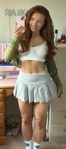 phoebeisginger1