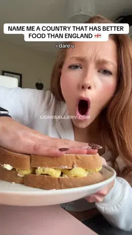 phoebeisginger1