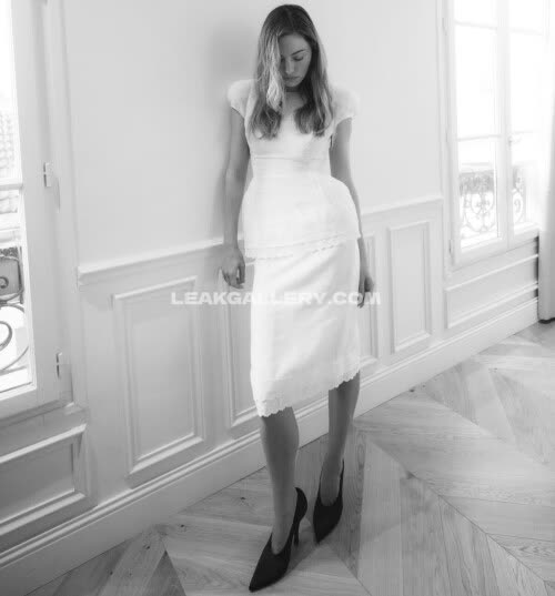 Phoebejtonkin Exclusive Leaked Nude OnlyFans #12236489