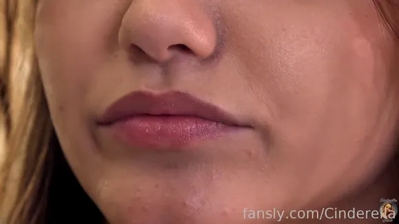 Pilgrimgirl Tongue Licking Crystal OnlyFans Video Leaked