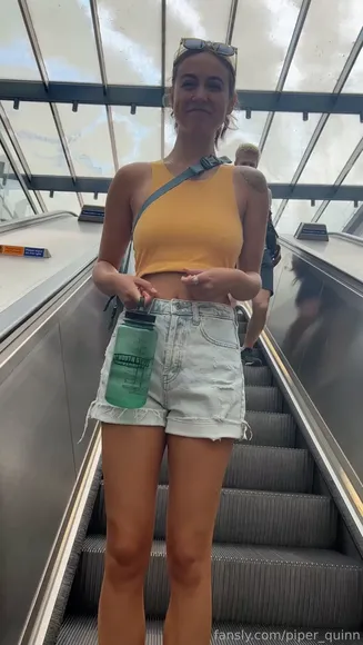 Piper_quinn Denim Shorts On Escalator OnlyFans Video Leaked