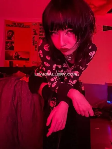 Pissymantis Exclusive Leaked Nude OnlyFans #14823748