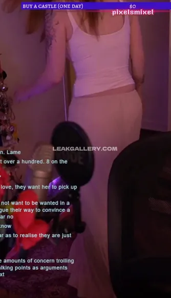 Pixelsmixel White Tank Top Tease OnlyFans Photo Leaked