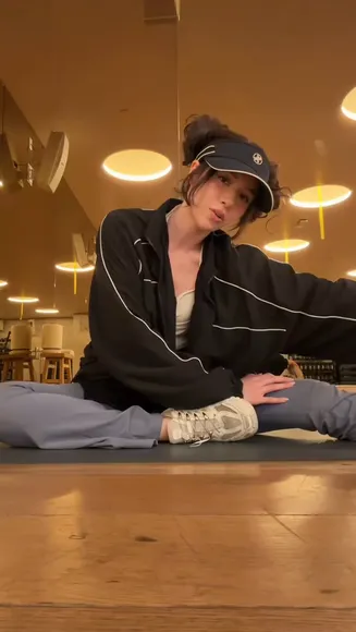 Pokimane Gym Outfit Flexing OnlyFans Video Leaked
