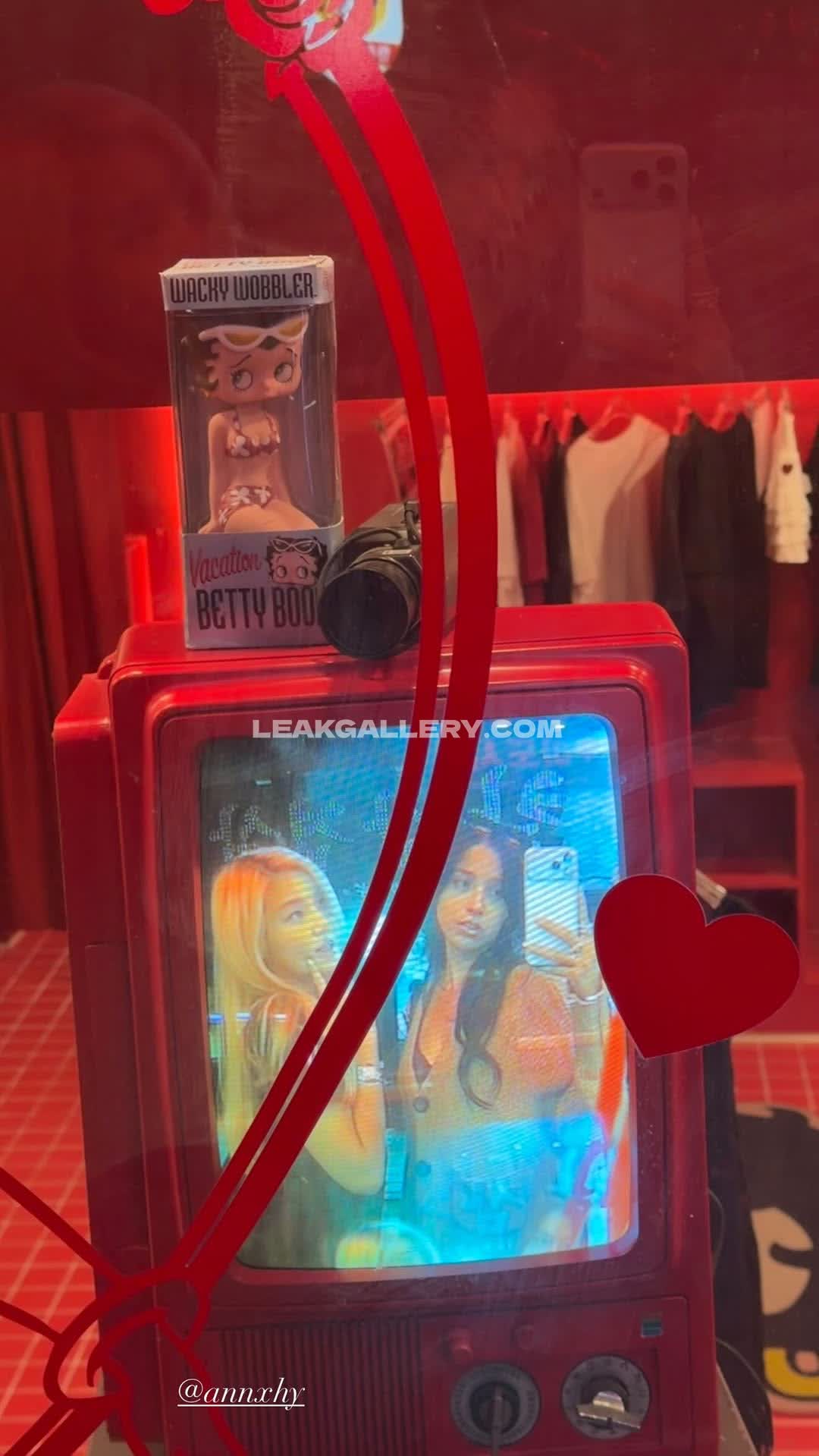 Pokimane Exclusive Leaked Nude OnlyFans #12986354