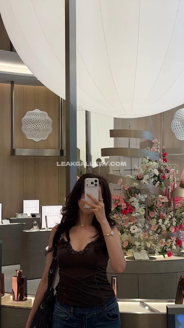 Pokimane Nudes vazados exclusivos do OnlyFans #12548158