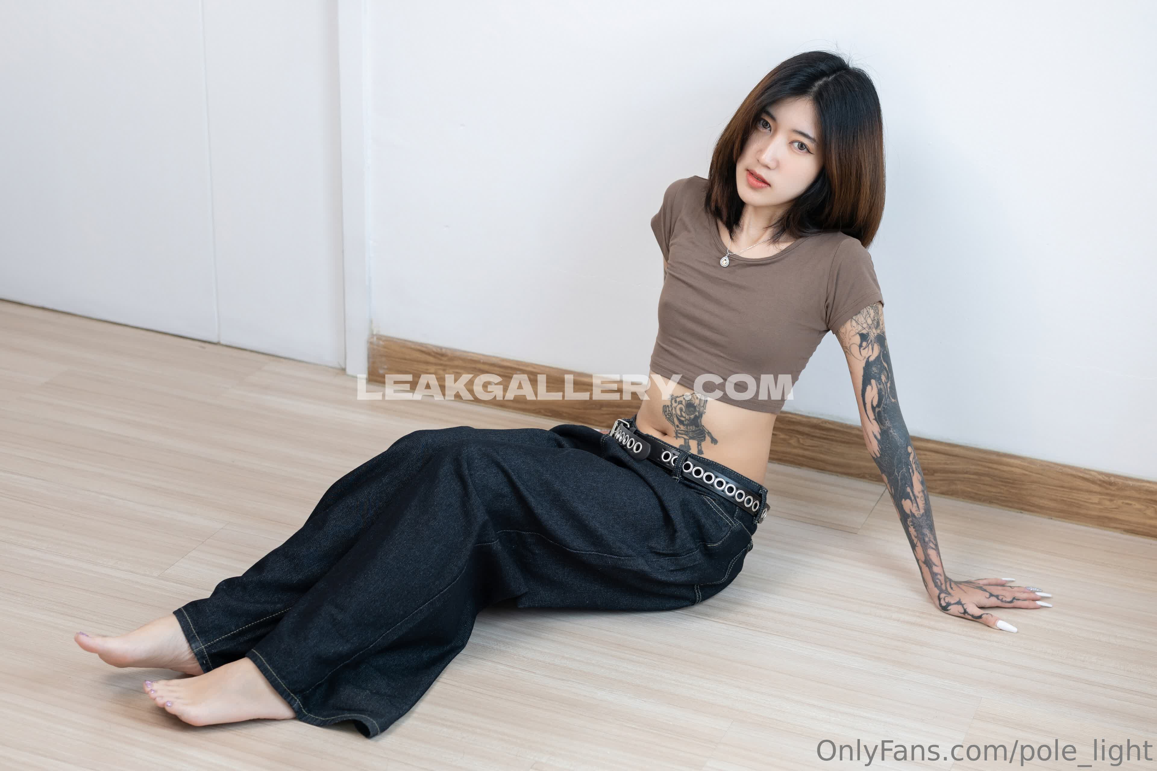 Pole_light Exclusieve gelekte naaktcontent van OnlyFans #12158726