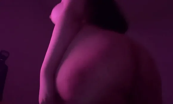 Pompompuppyva Naked Ass Twerking OnlyFans Video Leaked