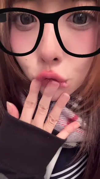 Popo__suke Schoolgirl Glasses Tease OnlyFans Video Leaked