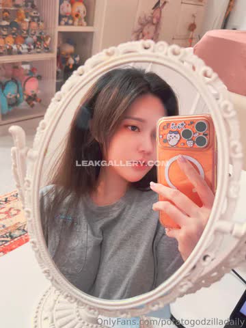Potatogodzilla Exclusive Leaked Nude OnlyFans #14143405