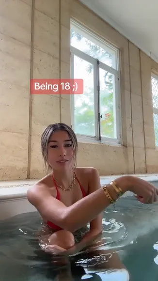 Ppwyang Red Bikini Pool Tease OnlyFans Video Leaked