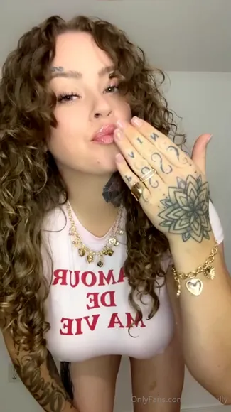 Prettybully Pink Shorts Ass Twerk OnlyFans Video Leaked
