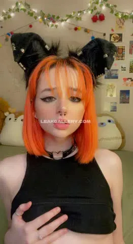 Prettykkittykat Black Crop Top Tease OnlyFans Photo Leaked
