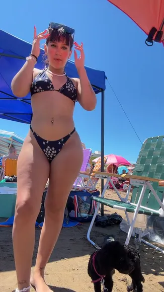 Priialmaof Star Bikini Beach Pose OnlyFans Video Leaked