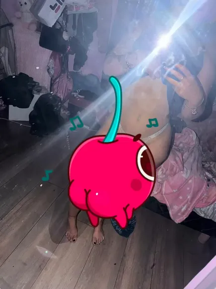 Priialmaof Lace Thong Twerk OnlyFans Video Leaked