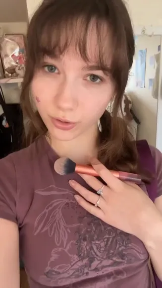Primatepaige Purple Tee Makeup Reveal OnlyFans Video Leaked