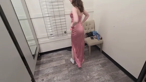 Primatepaige Pink Dress Leg Split OnlyFans Video Leaked