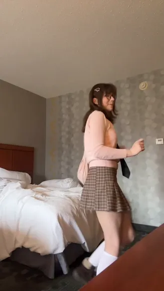 Primatepaige Schoolgirl Outfit Tease OnlyFans Video Leaked