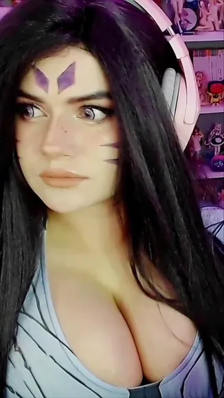 Punk__macarroni Low-Cut Bodysuit Tease OnlyFans Video Leaked