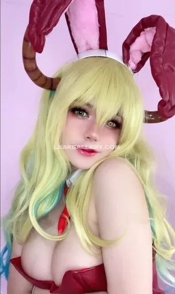Punk__macarroni Red Bunny Costume Tease OnlyFans Photo Leaked