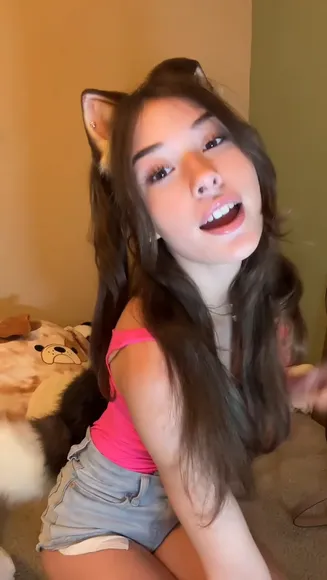Puprinces Pink Top Tease OnlyFans Video Leaked