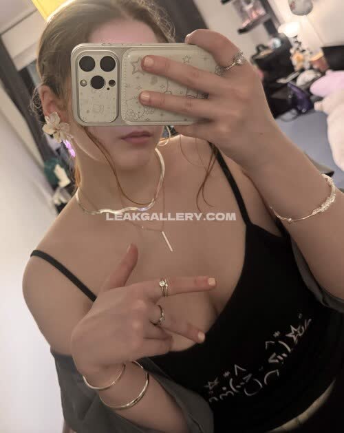 Qiandaiyiyu Exclusive Leaked Nude OnlyFans #12245187