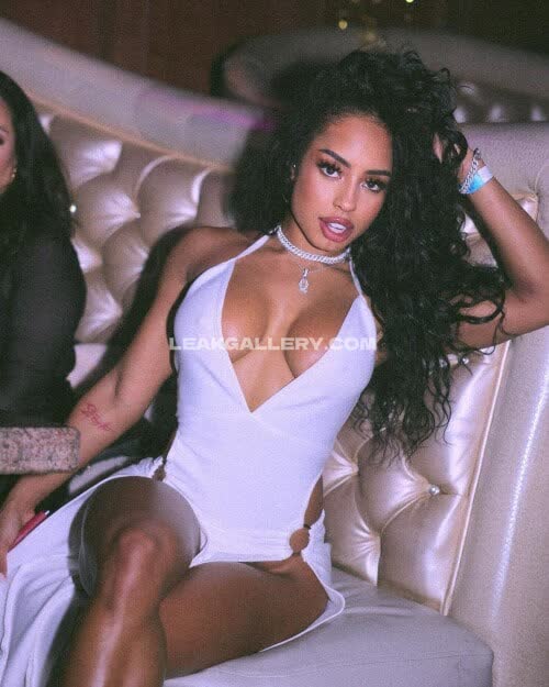 Qimmahrusso Exclusive Leaked Nude OnlyFans #14630322