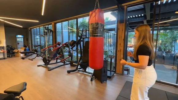 Qoqsik Gym Outfit Tease OnlyFans Video Leaked
