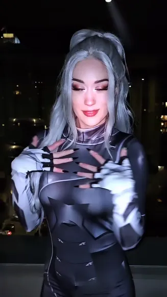 Queentofu Tight Bodysuit Pose OnlyFans Video Leaked