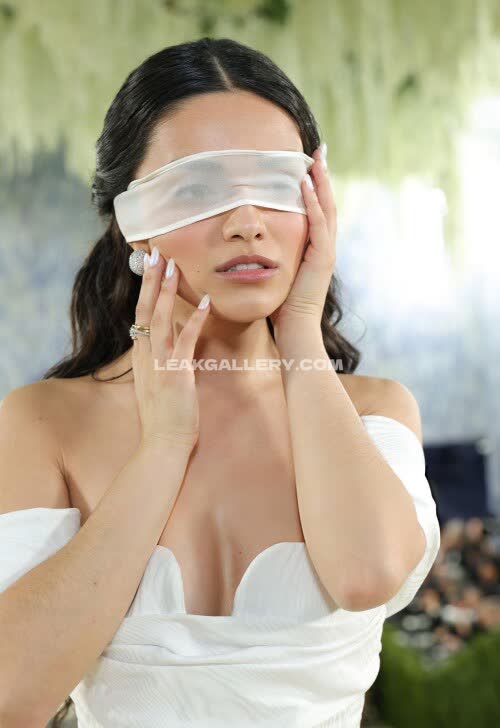 Rachelzegler Exclusive Leaked Nude OnlyFans #12248025