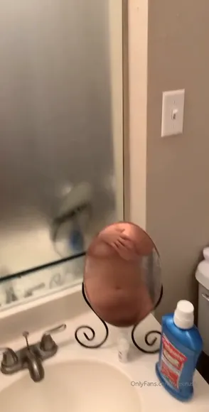 Raecrush Naked In Steamy Shower OnlyFans Video Leaked