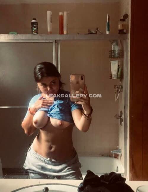 Raeleerudolph22 Exclusive Leaked Nude OnlyFans #14290444