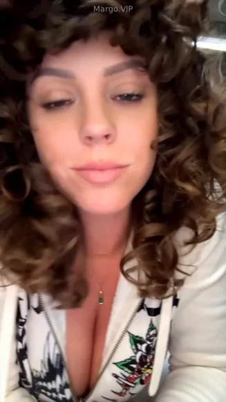Rahyndeejames Braless Boobs Display OnlyFans Video Leaked